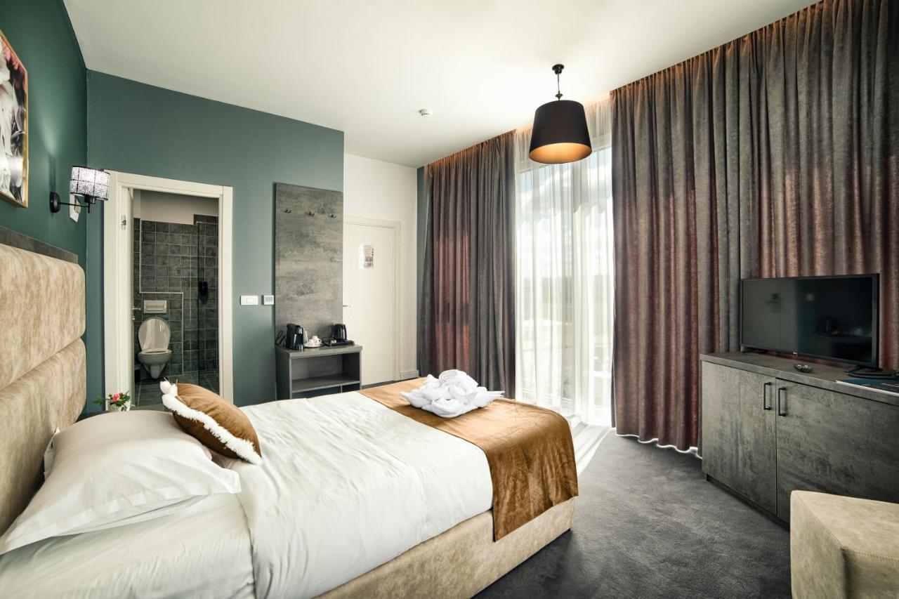 Hotel Nordic Twins & Wellness Rădăuţi 外观 照片