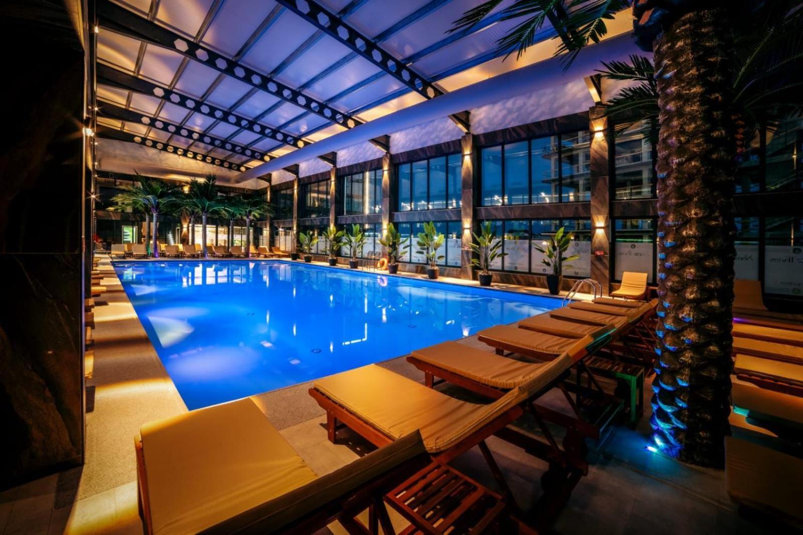 Hotel Nordic Twins & Wellness Rădăuţi 外观 照片